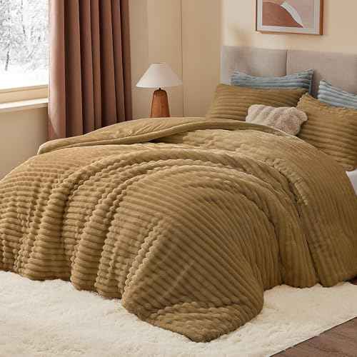 Fleece Full Comforter Set