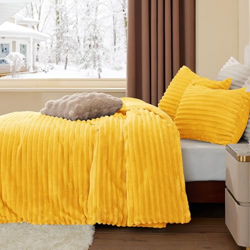 Fleece Twin Twin XL Comforter Set