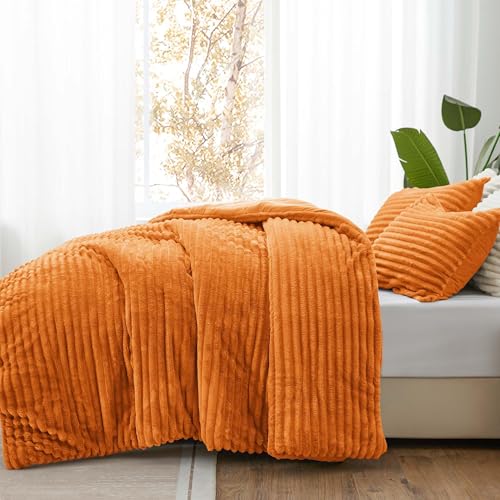 Fleece Full Comforter Set