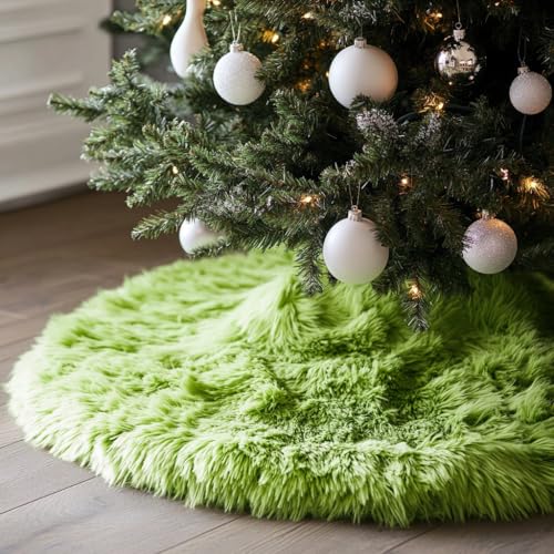 60 Inch Faux Fur Christmas Tree Skirt Green Plush Skirt for Merry Christmas Party Christmas Tree Decoration