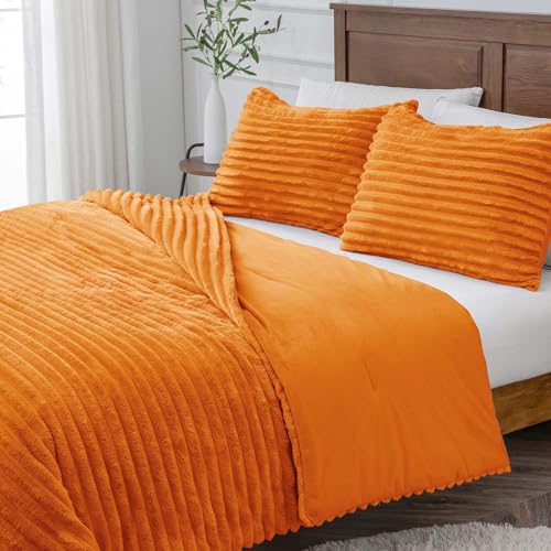 Fleece Queen Comforter Set