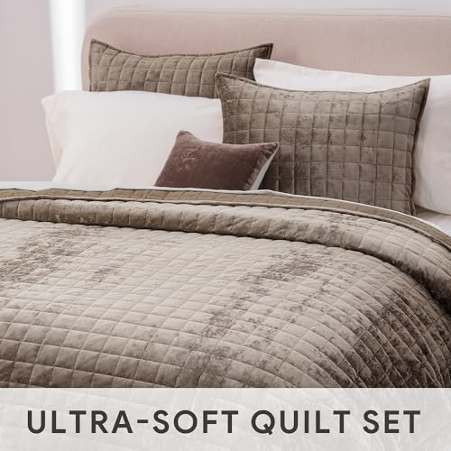 Channel Box Stitch Velvet Quilt Set