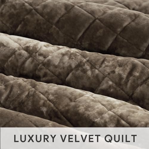 Velvet Quilt Set