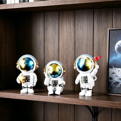 Gradient Astronaut Figurines Statue Set of 3 (3 Count)