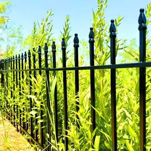42" H x 12.5 Ft Metal Garden Fence with Gate (36 Sq Ft)