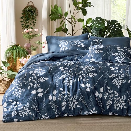 Floral Navy Comforter Set