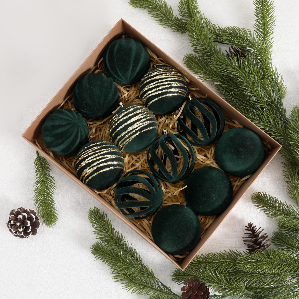 Christmas Ornaments Set of 12 (12 Count)
