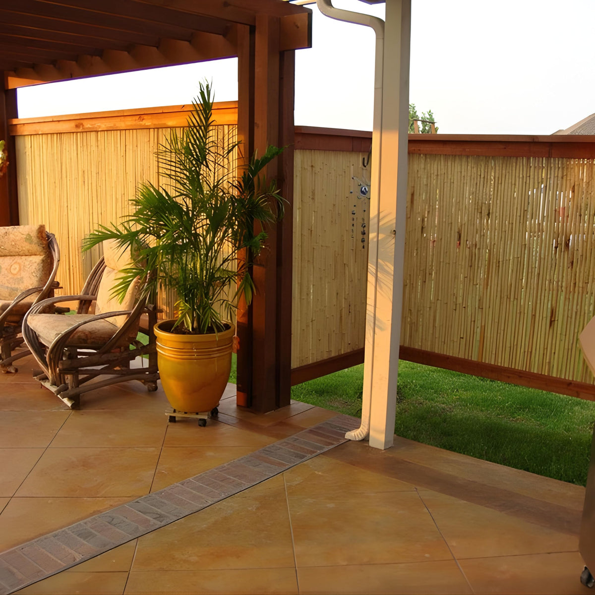 Natural Bamboo Fencing Decorative Rolled Fence Panel 0.75 in D x 4 ft H x 8 ft L (32 Sq Ft)