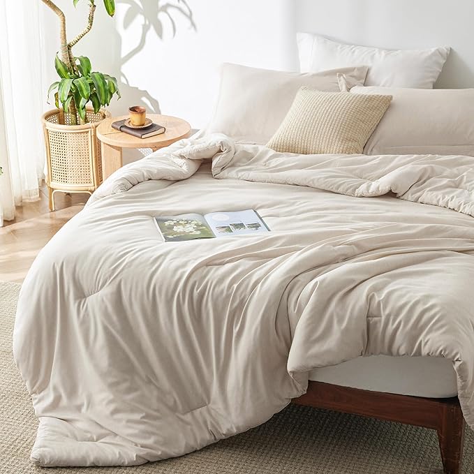 Bedsure Super King Comforter Set - Beige Soft Bedding for All Seasons, Cationic Dyed Bed Set, 3 Pieces, 1 Super King Size Comforter (120"x120") and 2 Pillow Shams (20"x36"+2")