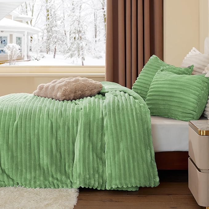 BEDELITE Fleece Twin Comforter Set -Super Soft & Warm Fluffy Green Bedding, Luxury Fuzzy Heavy Bed Set for Winter with 1 Pillow case