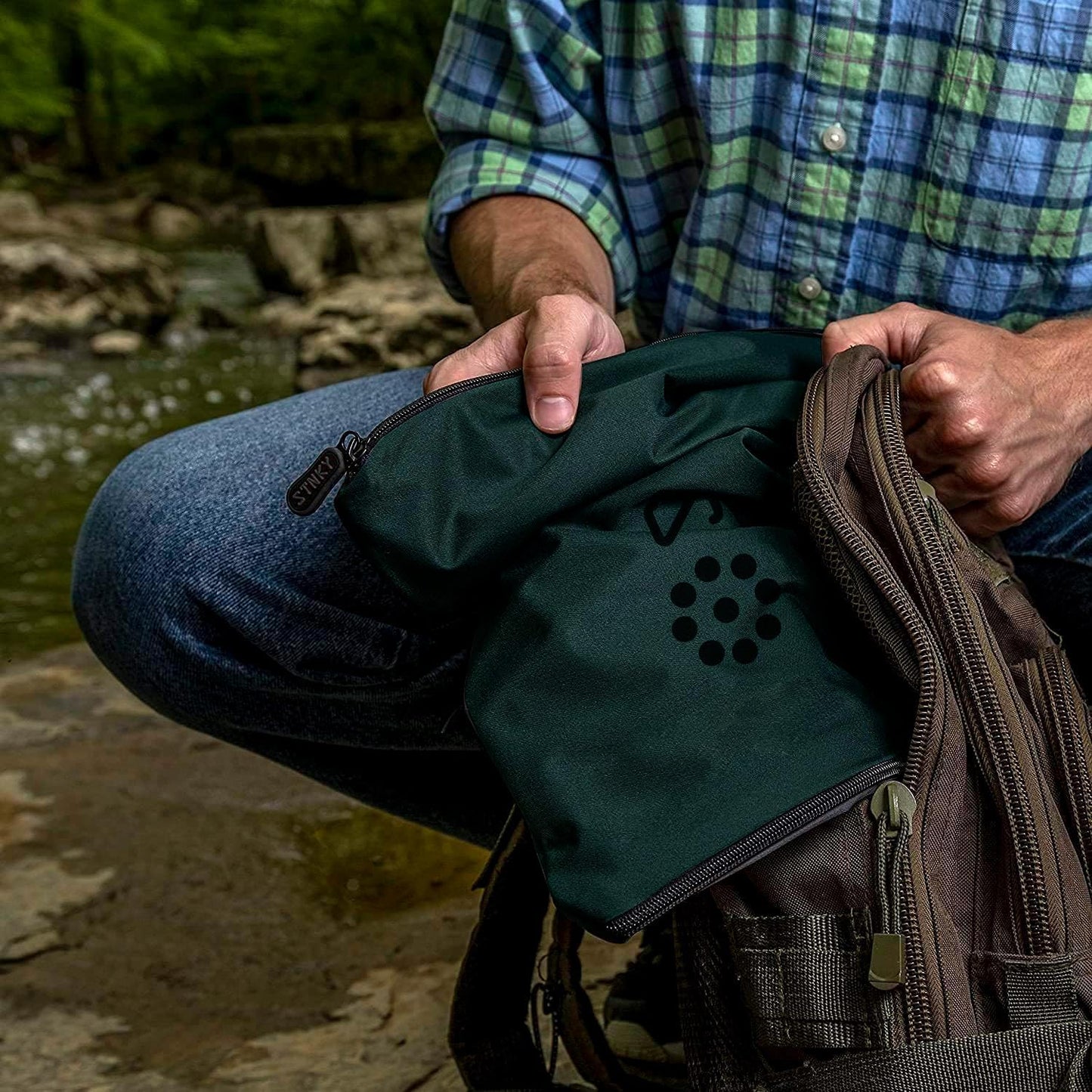Bag Pro - Laundry Bag - Wash Bag for Health Workers, Sports, Fitness & Travel - NestledHome