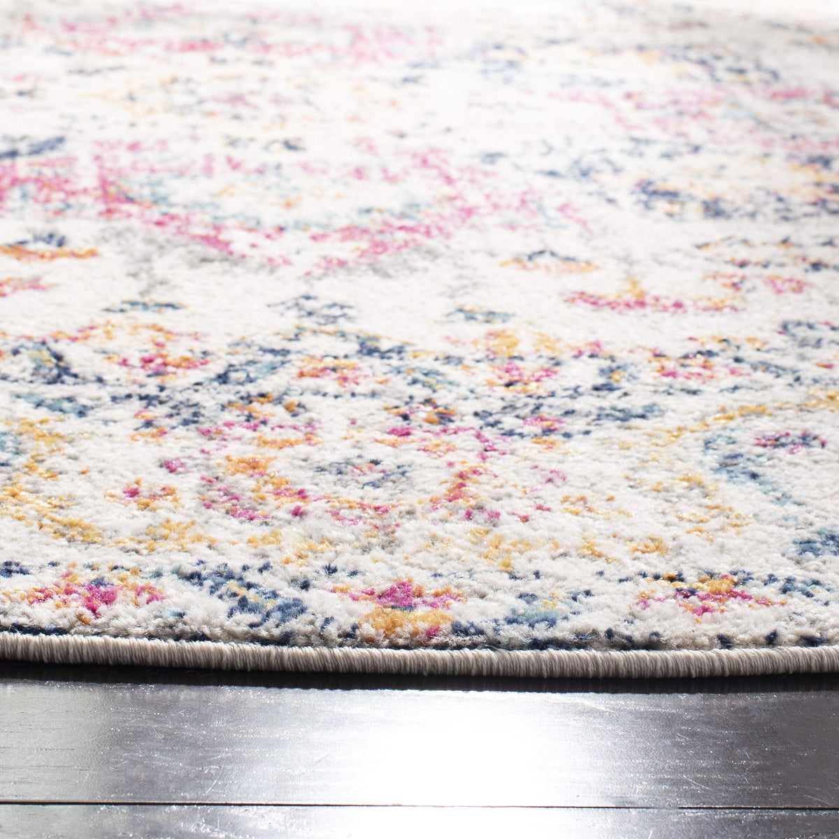 Madison Round Rug 5'3"