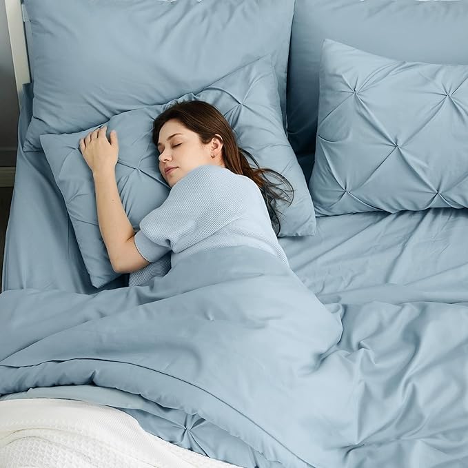 Bedsure Full Comforter Set Light Blue - Bed in a Bag Full Size Bedding Set 7 Pieces, GentleSoft™ Pintuck Bed Set Gift for Family, Pinch Pleat All Season Comforter with Sheets, Pillowcases & Shams
