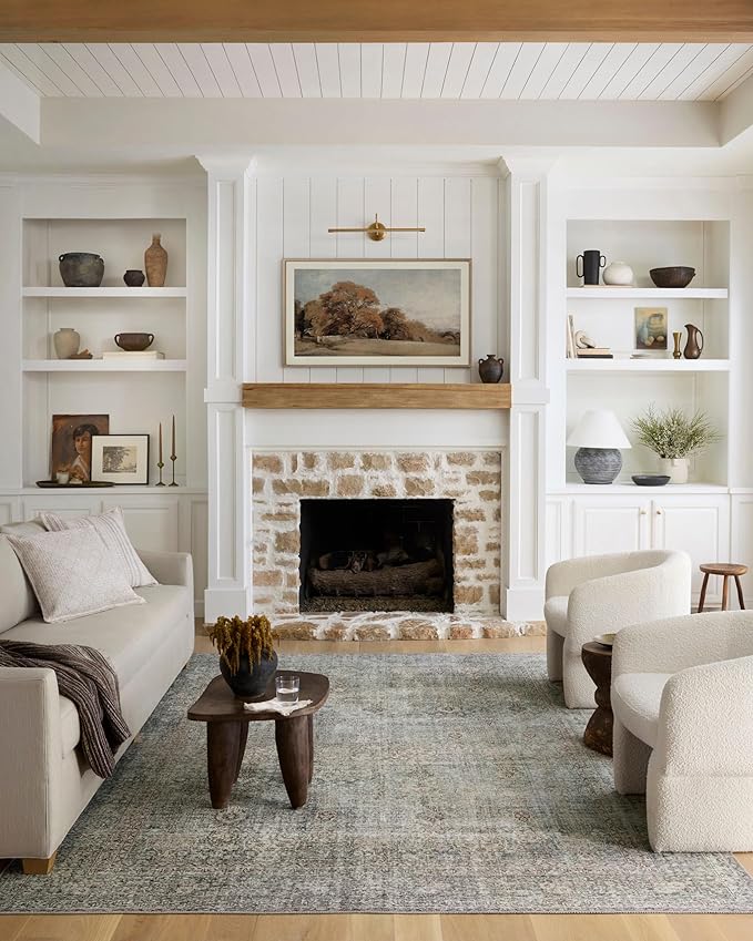 Loloi Chris Loves Julia Jules Collection JUL-08 Emerald/Antique Ivory 2'-3'' x 3'-9'', .13" Pile Height, Accent Rug
