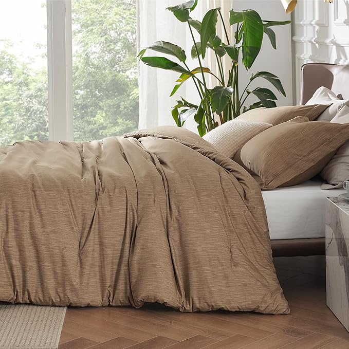Bedsure Twin/Twin XL Comforter Set - Brown Soft Bedding for All Seasons, Cationic Dyed Bed Set, 2 Pieces, 1 Twin Size Comforter (68"x88") and 1 Pillow Sham (20"x26"+2")