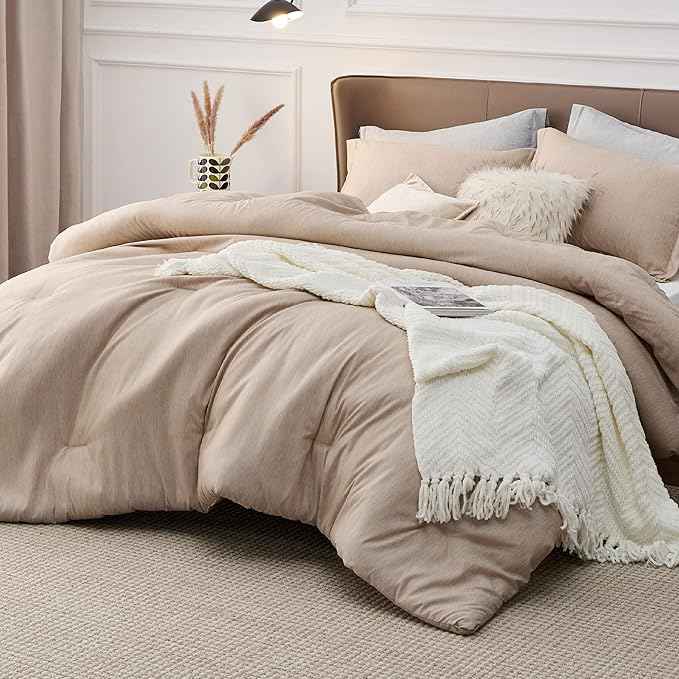 Bedsure Queen Comforter Set - Warm Sand Comforter Queen Size, Soft Bedding for All Seasons, Cationic Dyed Bedding Set, 3 Pieces, 1 Comforter (90"x90") and 2 Pillow Shams (20"x26"+2")