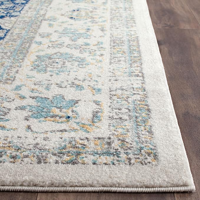 SAFAVIEH Evoke Collection Runner Rug - 2'2" x 4', Ivory & Blue, Shabby Chic Oriental Medallion Design, Non-Shedding & Easy to Clean, Ideal for Foyer, Kitchen, Entryway (EVK220C)