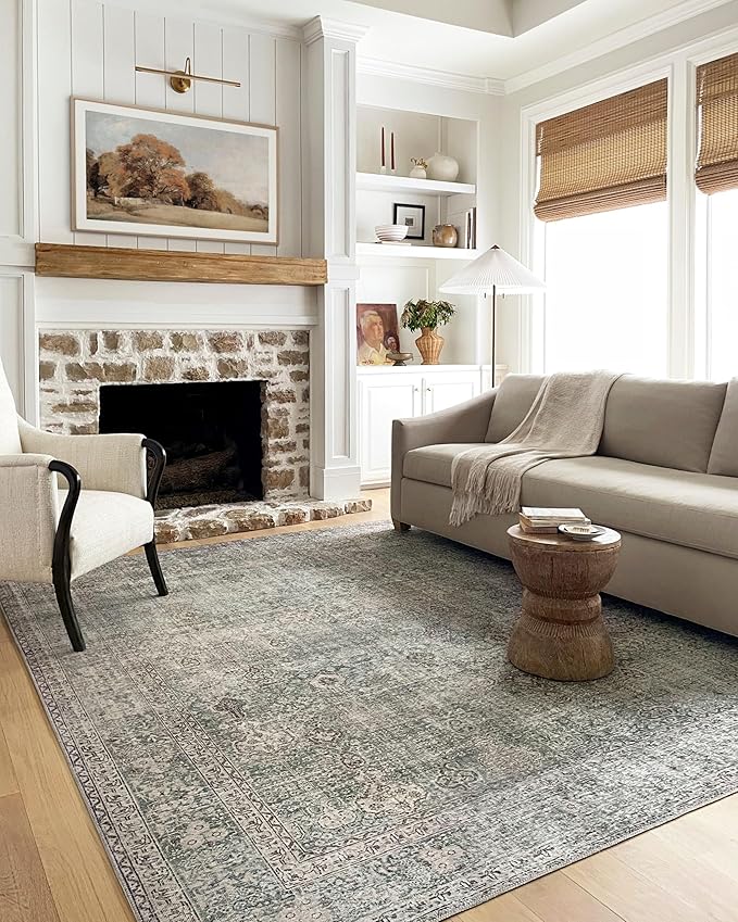 Loloi Chris Loves Julia Jules Collection JUL-08 Emerald/Antique Ivory 2'-3'' x 3'-9'', .13" Pile Height, Accent Rug