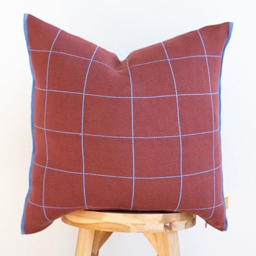 100% Soft Cotton Knitted Modern Window Pane Pillow Cover