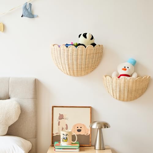 Scalloped Wall Hanging Shelves