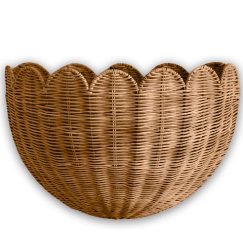Scalloped Wicker Wall Basket