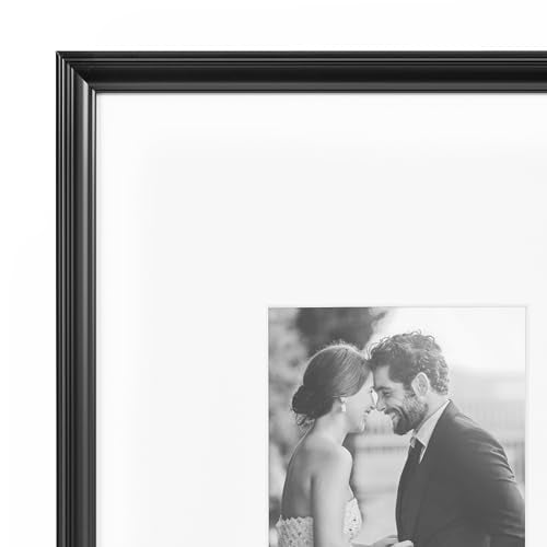 Adlynn Rectangle Picture Frame Set